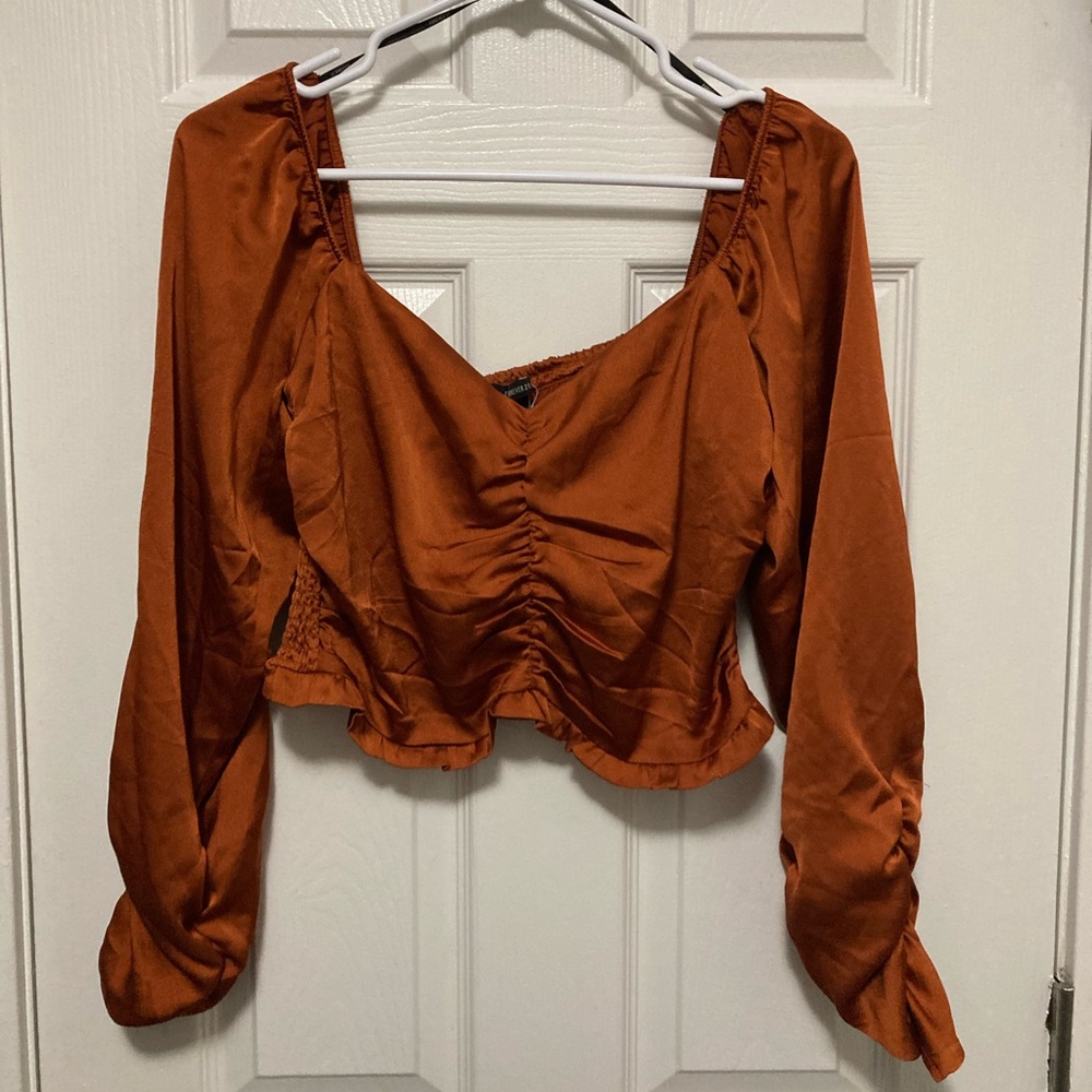 *Forever 21 Rust Satin Crop Ruched Long Sleeve Large Blouse #O
